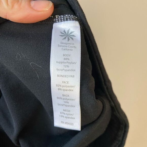 Athleta High Rise Chaturanga Mosaic Crop Activewear Pant SZ XS - ECU - Picture 7 of 8